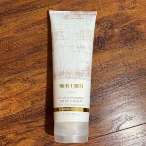 White T-Shirt Body Cream